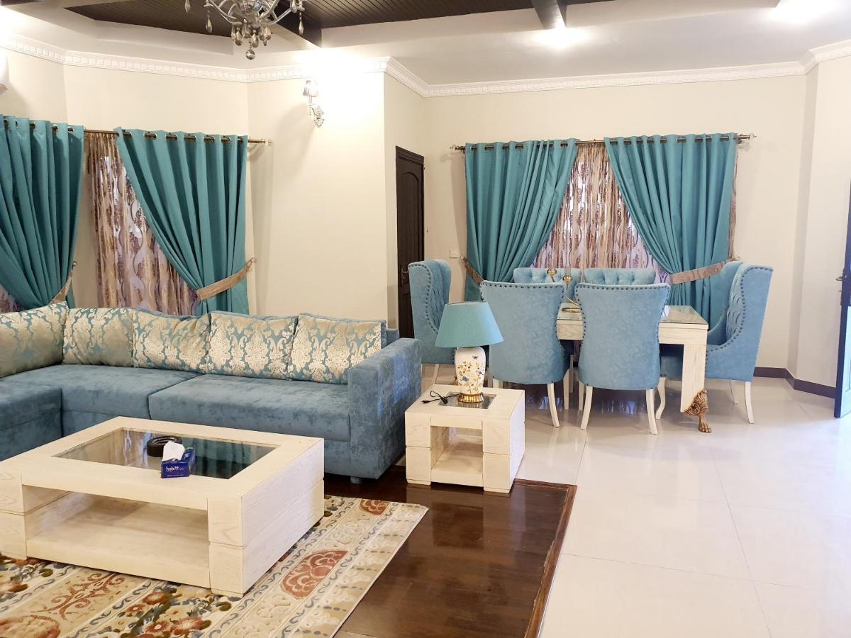 Royal Villa F-10/2 Islamabad Exterior foto
